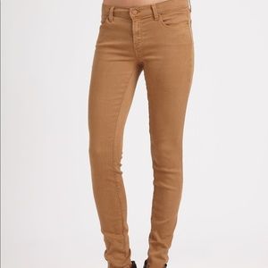 j brand ginger skinny leg